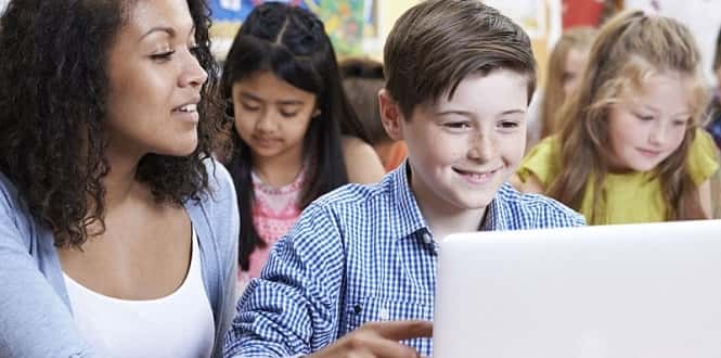 ACADOMIA, numéro 1 du soutien scolaire à domicile