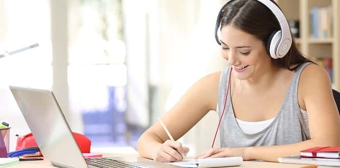 Prof Express, Nº1 du soutien scolaire en ligne